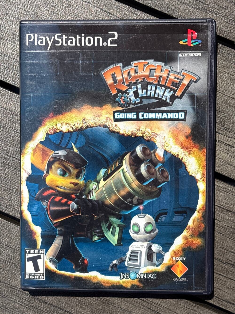 Ratchet & Clank: Going Commando PS2, 2003 Manual with sleeve Included. Full CIB.